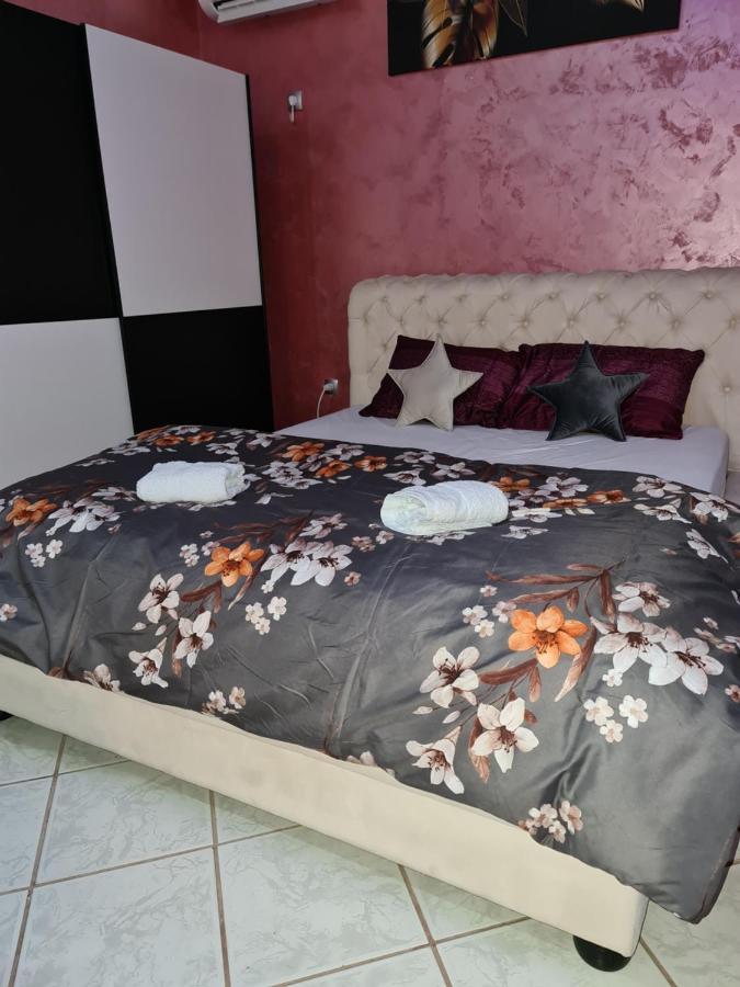 Apartman -Harmony- Парачин Екстериор снимка