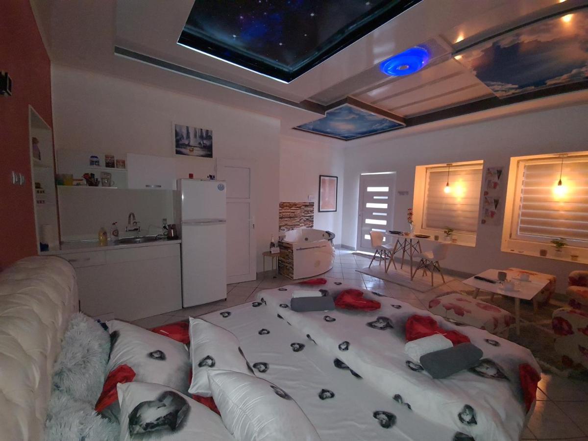 Apartman -Harmony- Парачин Екстериор снимка